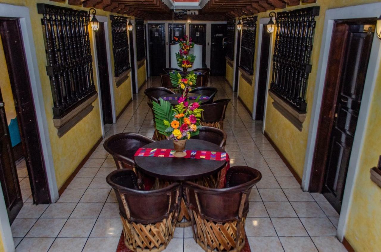 Hotel Casa Santa Lucia Antigua Exterior foto